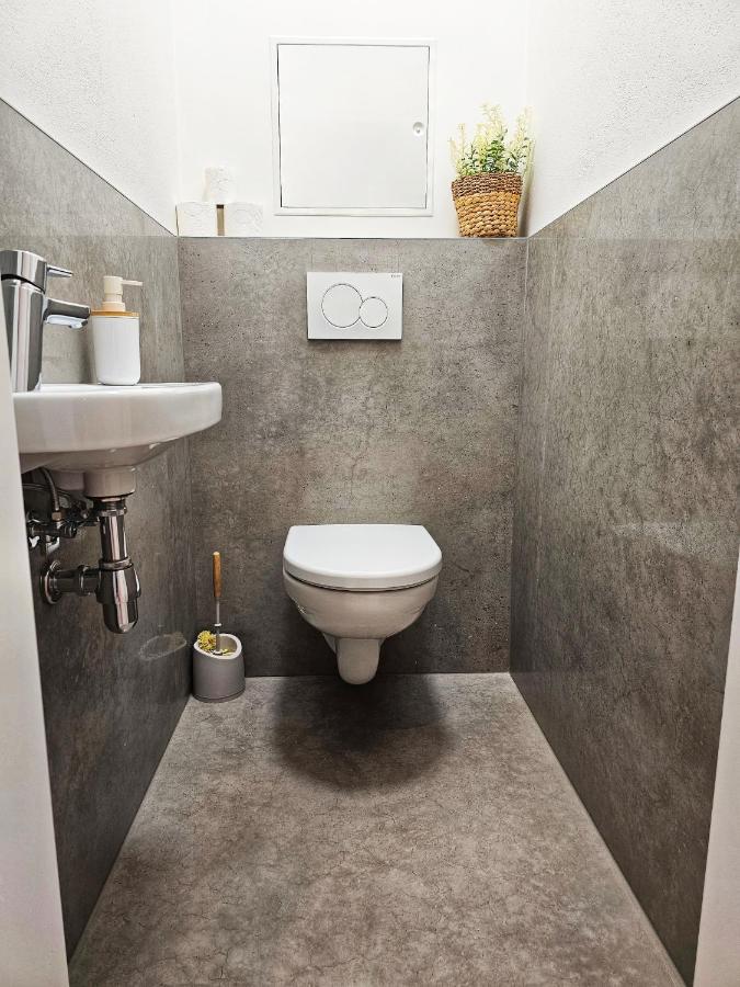 3 Room Apartment 2X Balcony, New Building, 21 براتسيلافا المظهر الخارجي الصورة