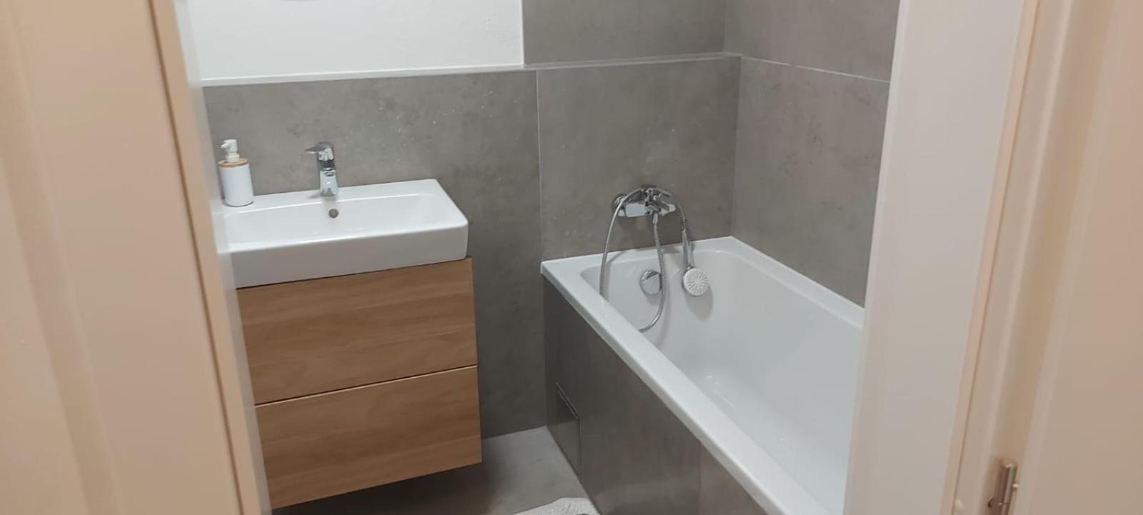 3 Room Apartment 2X Balcony, New Building, 21 براتسيلافا المظهر الخارجي الصورة